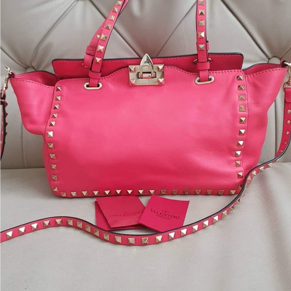 Valentino Rockstud Pink -💯 authetic ( in pm / small size ) No OfferAccepted - Picture 1 of 16